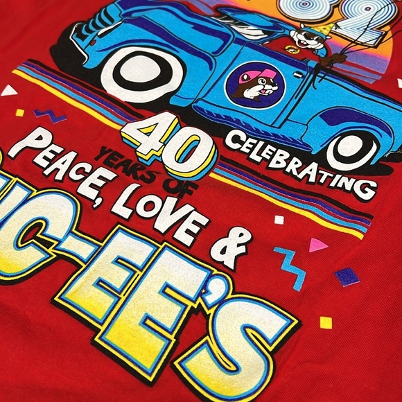 BUC-EE’S mens XL t-shirt Party Like It’s 1982 40 years of peace love & but-Ed’s - Picture 9 of 12